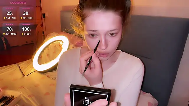 eva varnerr online show from 3, 7, 2026