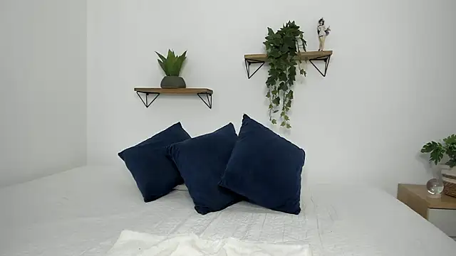 Snapshot of naughty_1girl chatting on 20, 2, 2026 naughty 1girl online show from 20, 2, 2026