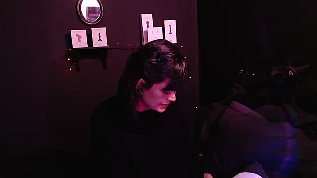 Snapshot of rousstattoo chatting on 29, 9, 2025 rousstattoo online show from 29, 9, 2025