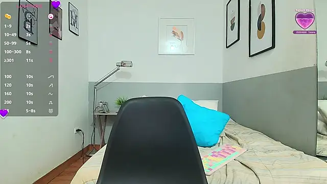 MommyHelpsmee online show from 6, 2, 2025