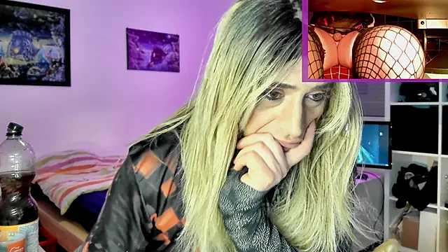 Snapshot of DYasmin69 chatting on 22, 2, 2025 DYasmin69 online show from 22, 2, 2025