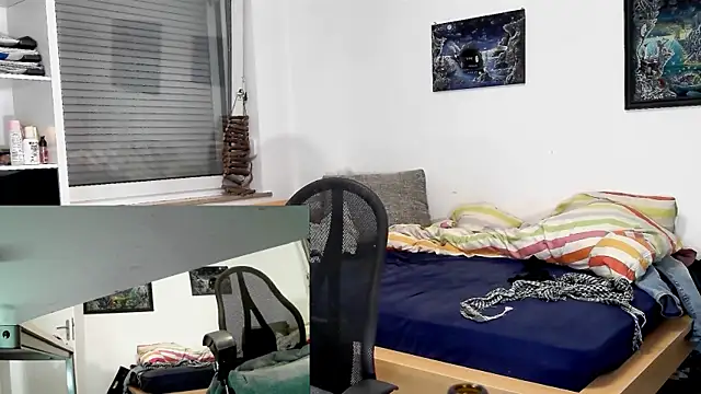 Snapshot of DYasmin69 chatting on 8, 3, 2025 DYasmin69 online show from 8, 3, 2025