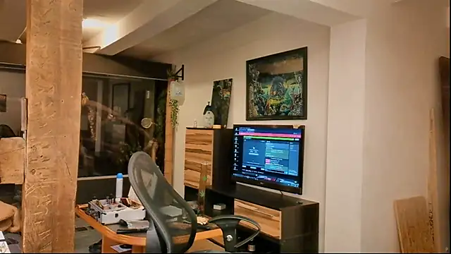 Snapshot of DYasmin69 chatting on 25, 10, 2025 DYasmin69 online show from 25, 10, 2025