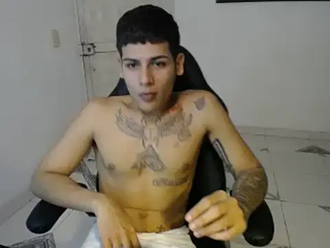 Clyde019 online show from 12, 1, 2025