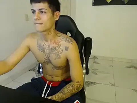 Clyde019 online show from 14, 1, 2025