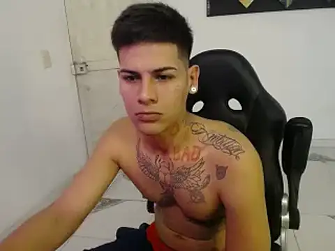 Clyde019 online show from 19, 1, 2025