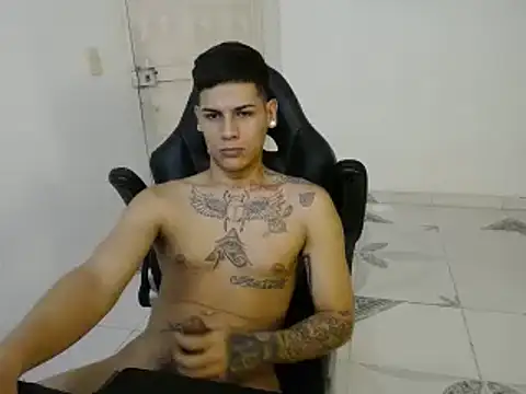 Clyde019 online show from 23, 1, 2025