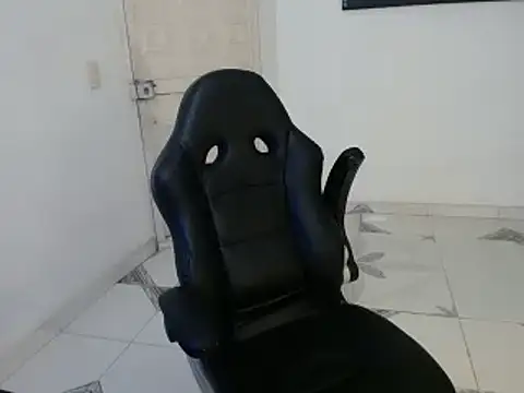 Clyde019 online show from 26, 1, 2025