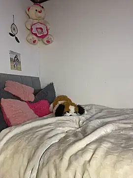 Charlotemonroe online show from 13, 11, 2025