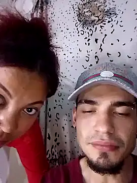 Snapshot of BlakeandRouse chatting on 4, 1, 2025 BlakeandRouse online show from 4, 1, 2025