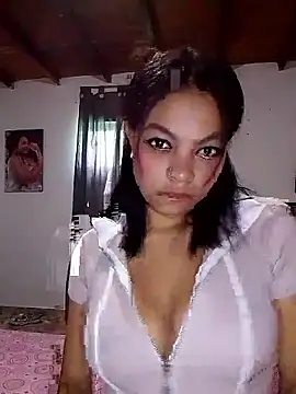 Snapshot of BlakeandRouse chatting on 5, 10, 2025 BlakeandRouse online show from 5, 10, 2025