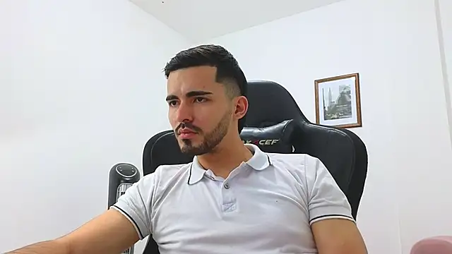 Massimoo 07 online show from 4, 1, 2025