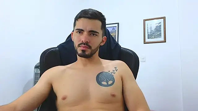 Massimoo 07 online show from 11, 1, 2025