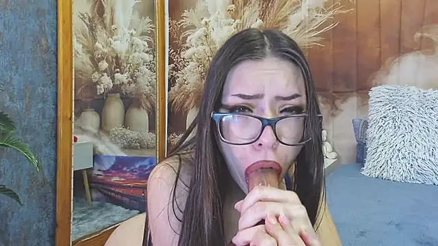 EmaLowe online show from 20, 2, 2026