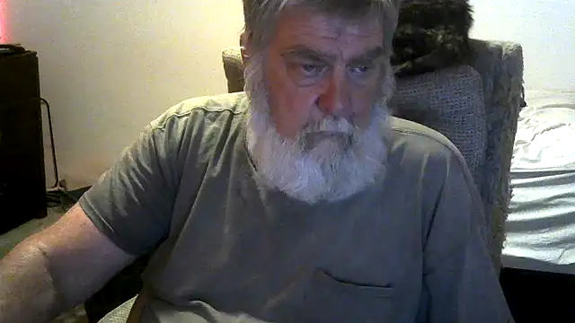 Snapshot of viejo_oso chatting on 17, 5, 2026 viejo oso online show from 17, 5, 2026