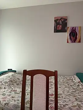 Sabrina shells online show from 8, 4, 2026