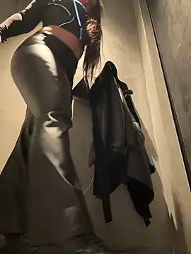 AndreaMood online show from 1, 3, 2025