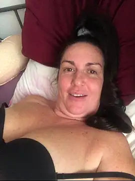 BELLAMORGANE1 online show from 25, 10, 2025