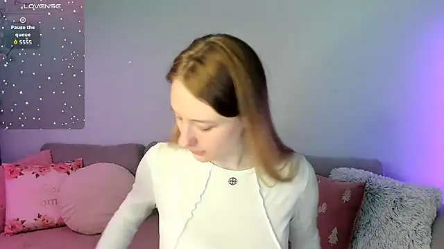 Haley Vixen online show from 27, 4, 2026