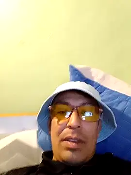 zeus2630 online show from 1, 12, 2025