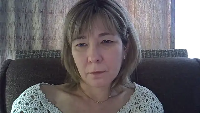 EllaJohnsonX online show from 4, 1, 2025