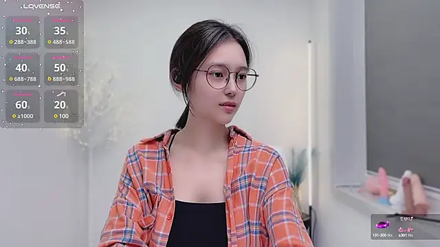 Natasha2025 online show from 7, 3, 2025