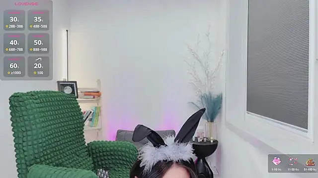 Natasha2025 online show from 18, 9, 2025