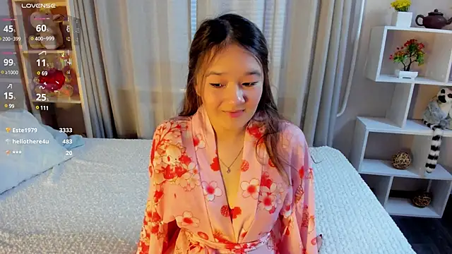 Snapshot of Maekko chatting on 13, 3, 2025 Maekko online show from 13, 3, 2025