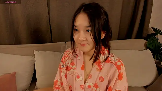 Snapshot of Maekko chatting on 6, 3, 2026 Maekko online show from 6, 3, 2026