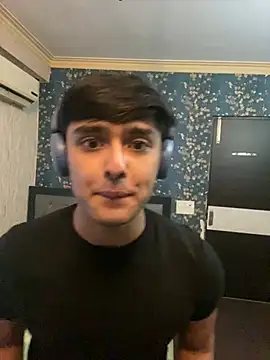 sunny49477 online show from 10, 1, 2025