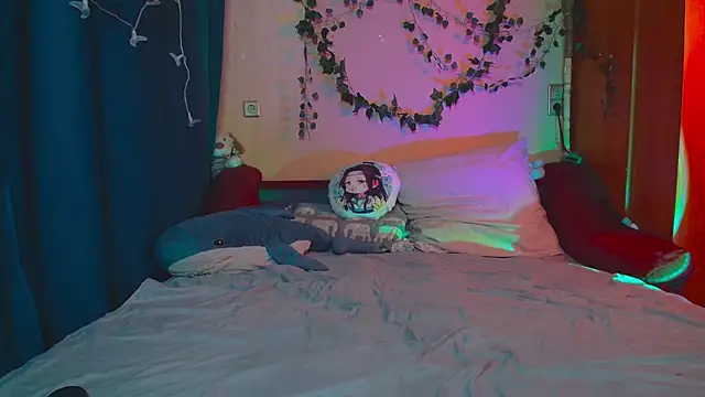 TrickyKitsune online show from 20, 3, 2025