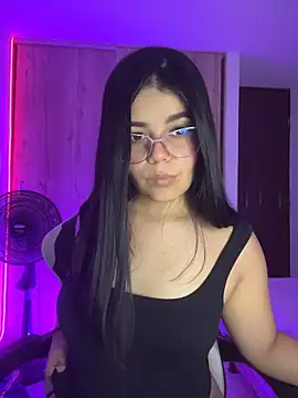 Snapshot of pretty_angela1 chatting on 5, 6, 2026 pretty angela1 online show from 5, 6, 2026