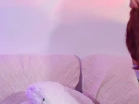 EmiF26 online show from 15, 4, 2026