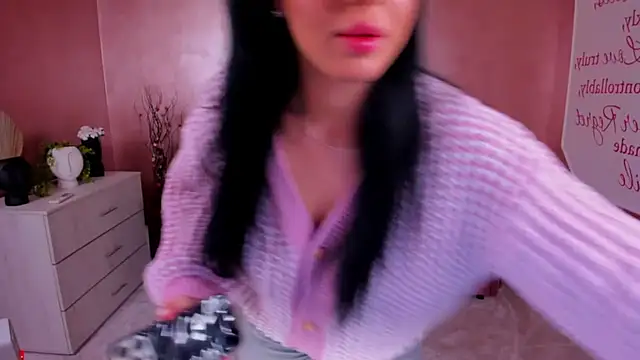 evanew  online show from 2, 3, 2025