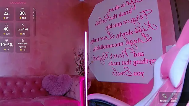 Snapshot of evanew_ chatting on 9, 1, 2026 evanew online show from 9, 1, 2026