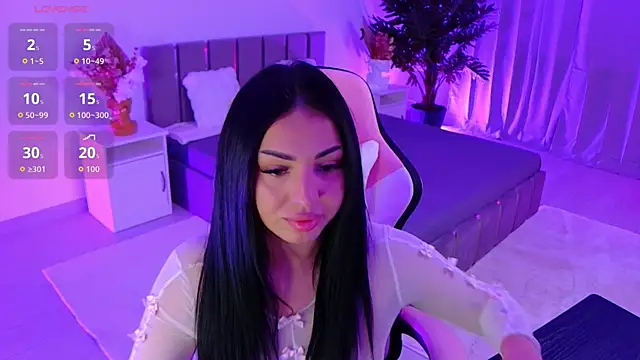 Snapshot of evanew_ chatting on 6, 2, 2026 evanew online show from 6, 2, 2026