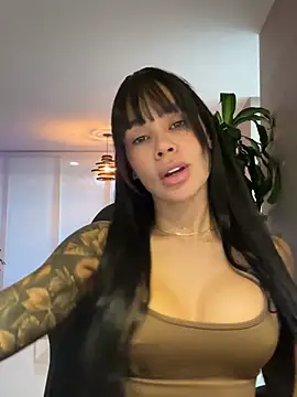 Snapshot of Karol_Towers chatting on 25, 2, 2025 Karol Towers online show from 25, 2, 2025