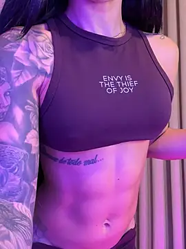 Snapshot of Karol_Towers chatting on 28, 2, 2025 Karol Towers online show from 28, 2, 2025