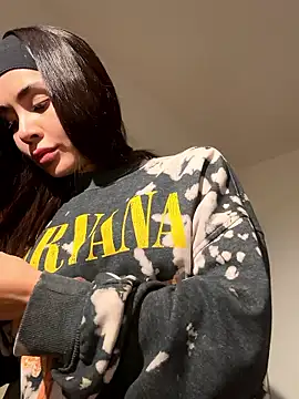 Snapshot of Karol_Towers chatting on 15, 1, 2026 Karol Towers online show from 15, 1, 2026