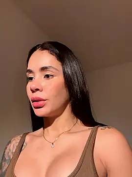 Snapshot of Karol_Towers chatting on 17, 1, 2026 Karol Towers online show from 17, 1, 2026