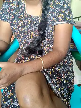 Snapshot of Tamil_roja69 chatting on 7, 1, 2025 Tamil roja69 online show from 7, 1, 2025