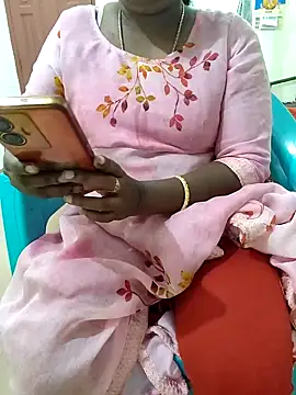 Snapshot of Tamil_roja69 chatting on 12, 1, 2025 Tamil roja69 online show from 12, 1, 2025