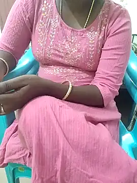 Snapshot of Tamil_roja69 chatting on 25, 1, 2025 Tamil roja69 online show from 25, 1, 2025