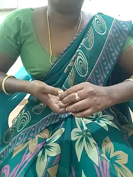 Snapshot of Tamil_roja69 chatting on 14, 2, 2025 Tamil roja69 online show from 14, 2, 2025