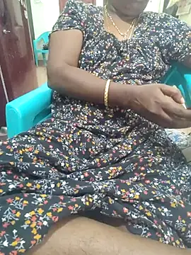 Snapshot of Tamil_roja69 chatting on 7, 3, 2025 Tamil roja69 online show from 7, 3, 2025