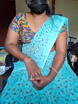 Snapshot of Tamil_roja69 chatting on 10, 10, 2025 Tamil roja69 online show from 10, 10, 2025