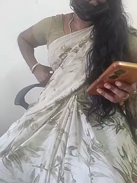 Snapshot of Tamil_roja69 chatting on 5, 11, 2025 Tamil roja69 online show from 5, 11, 2025