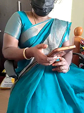 Snapshot of Tamil_roja69 chatting on 15, 11, 2025 Tamil roja69 online show from 15, 11, 2025