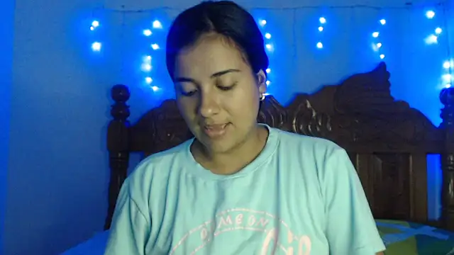 Coral0403 online show from 16, 3, 2025