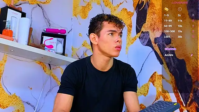 Snapshot of Nijinsky_LatinBoy chatting on 5, 10, 2025 Nijinsky LatinBoy online show from 5, 10, 2025